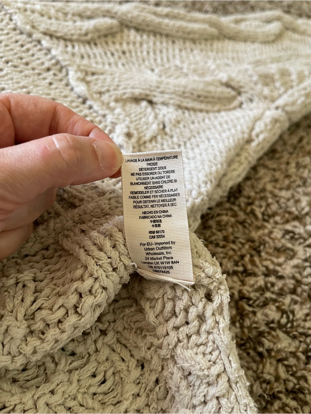 Free People Elan Tierra‎ Cable Knit Hoodie Sweater Cream Gray Size XS Oversized - Picture 16 of 16